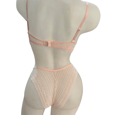 бюстгальтер костюм