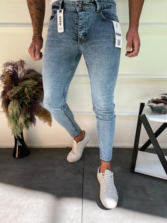 Мужские джинсы