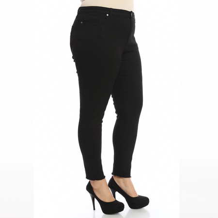 Büyük Beden Nakış Detaylı Kot