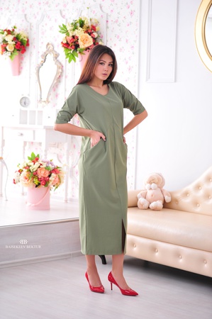 Платье с карманом