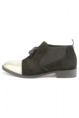 حذاء N118 من جلد الغزال باللون الأسود