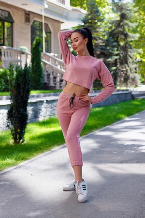 Женская одежда