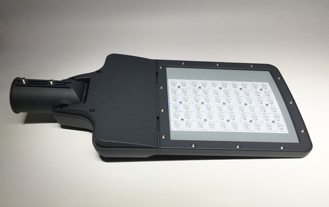 СВЕТОДИОДНАЯ УЛИЧНАЯ ЛАМПА