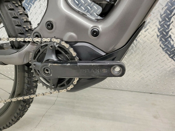 2022 Özel Turbo Levo Uzman Bisiklet