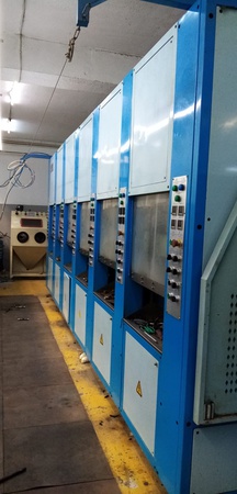 Инжекционная машина для литья EVA (для подошв, тапочек и т.д.), бывшая в эксплуатации