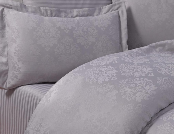 Birinci sınıf nevresimler