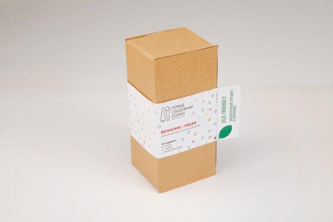 Eco - set with vegan edible spoons