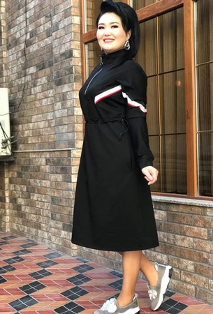 Женский спортивный костюм