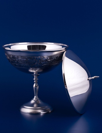 Серебряная ваза для варенья №11