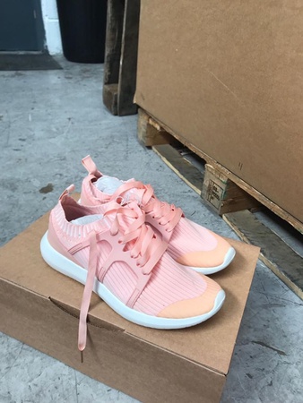 Wholesale Sportswear  clearence(Nike, Puma, Adidas, Asics and other brands)