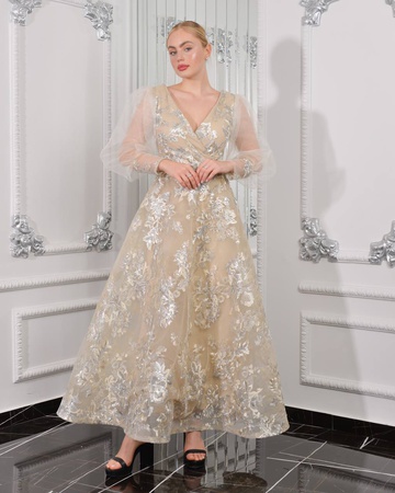 Вечерние платья