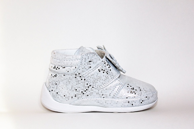 Pinini çocuk botları