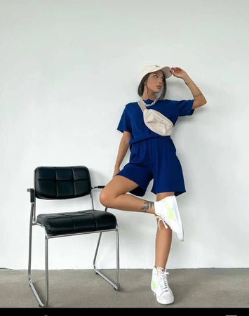 Женская одежда