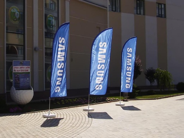 Reklam bayrak direkleri