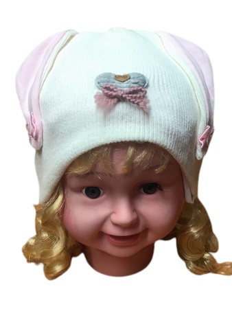 Шапка с завязками