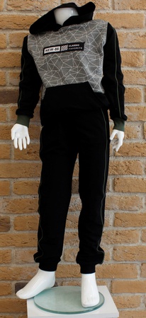 KAPŞONLU EŞOFMAN TAKIM