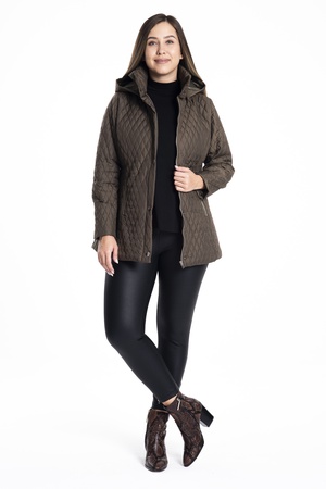 Стеганое пальто большого размера с капюшоном