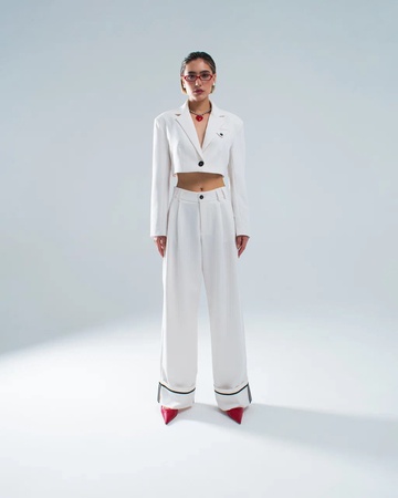 Жакет укороченный и брюки