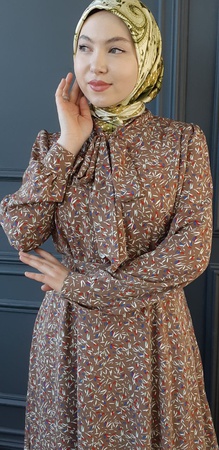 Платья "галстук"  отрезное по талии с расклешенной юбкой