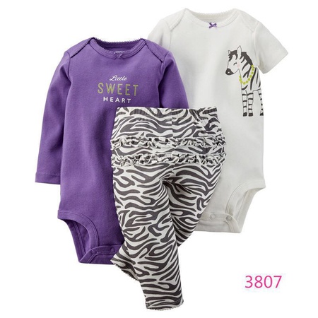 Üç parçalı set, pantolon artı iki bodysuits