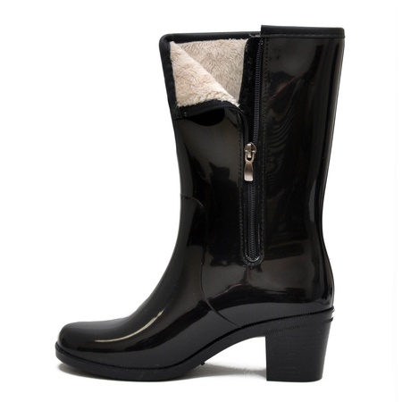 WOMEN&#39;S SHORT BOOTS NORDMAN BELLINA WITH FUR