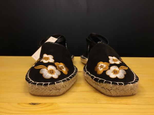 Fashionable Women Espadril Shoes Handmade Best Quality