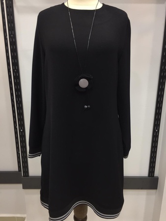 туника с ожерельем