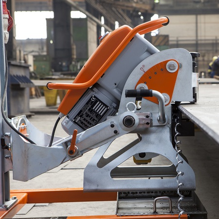 Otomatik kenar düzeltici N.KO UZ-18