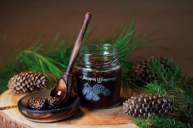 Варенье из молодых сосновых шишек / ДАРЫ-ЮГРЫ-ХМАО / 200 гр