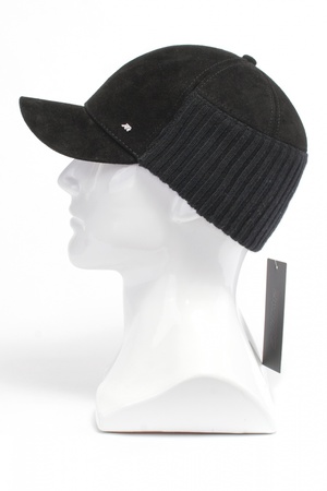 Бейсболка из замши с трикотажем 870111