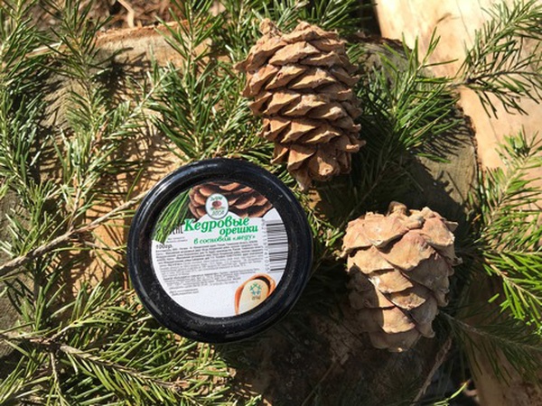 Кедровые орешки в сосновом меду из Сибири