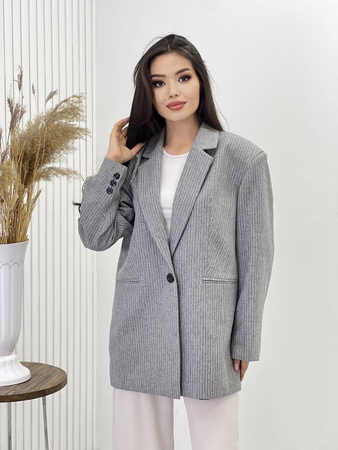 جاكيت نسائي من مصنع ملابس نسائية للبيع ، جاكيت نسائي للرجال هو صيحة الموسم وهذا الموديل سيعمل لمدة سنتين على الأقل ويحقق لك دخلاً جيداً ، كما يمكنك أن تطلب في إنتاجنا مشابه لـ نموذج أو طلب تحت علامتك التجارية الخاصة! تعتبر السترة النسائية الكلاسيكية