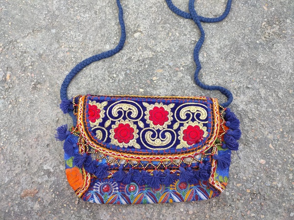 Сумка ручной работы Banjara.Boho Stylist Сумка ручной работы с вышивкой Дизайнерский кошелек Ручной клатч Индийская ручная сумка Традиционные сумки в стиле Bohomian Сумки через плечо, сумка через плечо