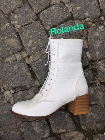 обувь женская ( ботинки, сапоги, кроссовки)