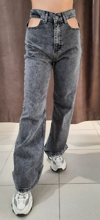 брюки и джинсы