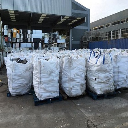 Отходы холодильников/компрессоров кондиционеров класса А/макулатуру