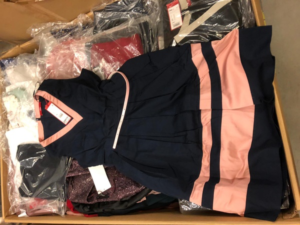 S. Oliver одежда сток для мужчин и женщин микс на весну / лето