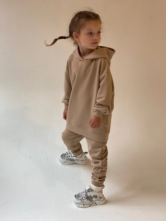 Костюм детский с капюшоном.