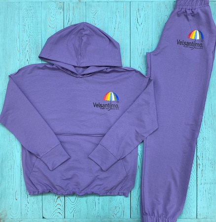 Women's sport cloths