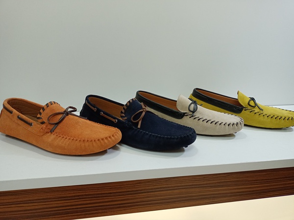 Мужская обувь