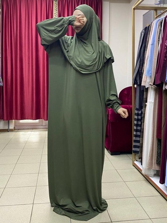 *Намазники*  Полуабайка с Пришитым Платком!🧕🏻 Идеальный вариант для Намаза!🕋 Размер - *Стандартный (42-52)* Цена *11*  Ткань #Калифорния