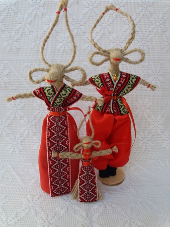 Коза - символ благополучия и веселья .Кукла-мотанка.