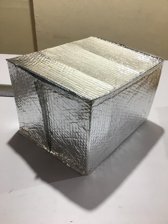 Изолированные вкладыши и пакеты для пузырчатых коробок