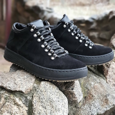 Leather men's sneakers
