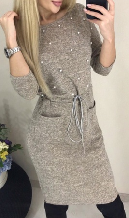 Kadınların elbisesi