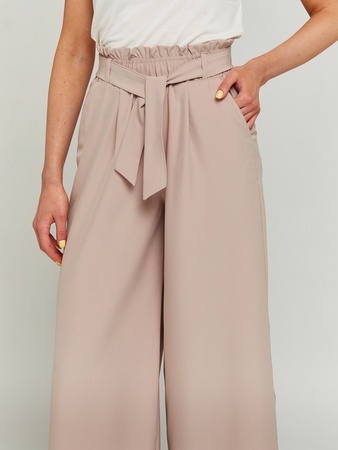 Одежда женская