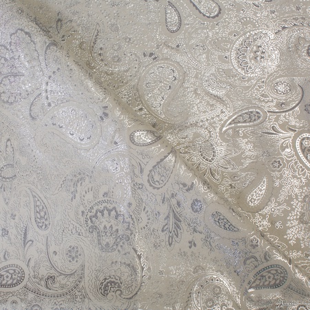 "Огурцы" цвет белый серебро