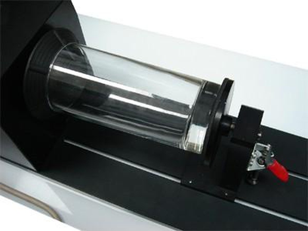 ПОВОРОТНАЯ ОСЬ