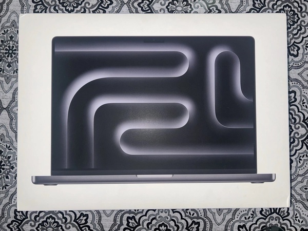 Apple MacBook Pro 16-inch - M4 Pro/24GB RAM/512GB SSD