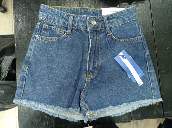 Женские шорты джинсовые